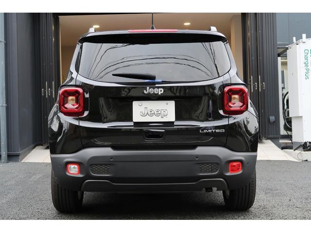 ジープ・レネゲード リミテッド　認定中古車　弊社元デモカー　ワンオーナー　禁煙車　純正ナビ　ＥＴＣ２．０　アップルカープレイ　レザーシート　シートヒーター　ＬＥＤヘッドライト　純正アルミホイール　アダプティブクルーズコントロール（36枚目）