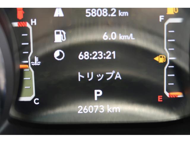 ジープ・ラングラーアンリミテッド スポーツアルティテュード　認定中古車　ワンオーナー　アルチチュード　禁煙車　純正ドラレコ　ＥＴＣ２．０　サイドカメラ　バックカメラ　アダプティブクルーズコントロール　ブラインドスポットモニター　　純正アルミホイール（15枚目）