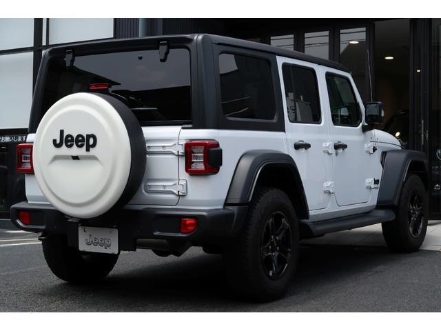 ジープ・ラングラーアンリミテッド スポーツアルティテュード　認定中古車　ワンオーナー　アルチチュード　禁煙車　純正ドラレコ　ＥＴＣ２．０　サイドカメラ　バックカメラ　アダプティブクルーズコントロール　ブラインドスポットモニター　　純正アルミホイール（38枚目）