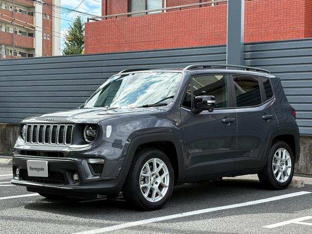 ジープ・レネゲード リミテッド　認定中古車　弊社元デモカー　ワンオーナー　新車保証継承　禁煙車　純正ナビ　２．０ＥＴＣ　リアカメラ　ＵＳＢ　ブルートゥース　カープレイ対応（2枚目）