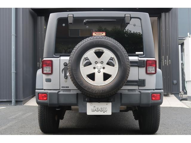 ジープ・ラングラーアンリミテッド スポーツ　認定中古車　ナビ　ＥＴＣ　４ＷＤ　禁煙車　クルーズコントロール（32枚目）