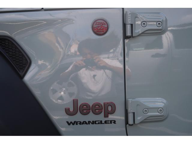 ジープ・ラングラーアンリミテッド ルビコンリミテＥＤウィズサンライダフリＴフォーハドＴ　限定車　認定中古車　ワンオーナー　禁煙車　サンライダーフリップトップ　カープレイ　リアカメラ（26枚目）