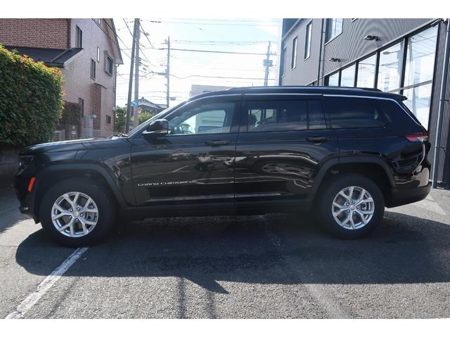ジープ・グランドチェロキーＬ 　認定中古車カープレイ　３列シート　７人乗り（32枚目）