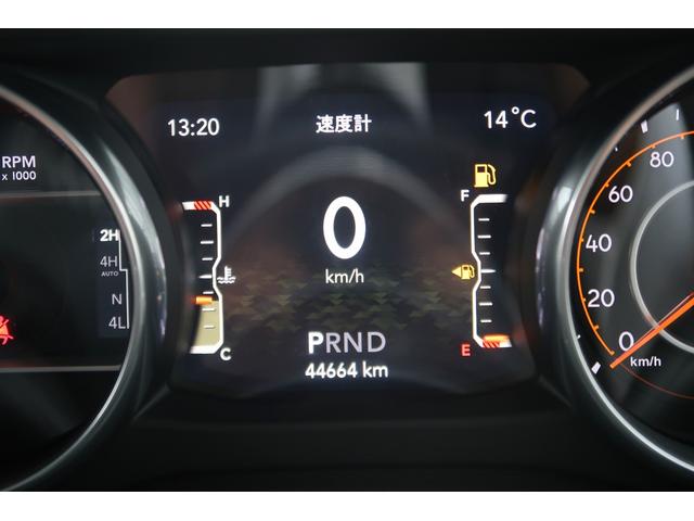 ジープ・ラングラーアンリミテッド サハラ 認定中古車 カープレイ 地デジチューナー レザーシート アダプティブクルーズコントロール(11枚目)