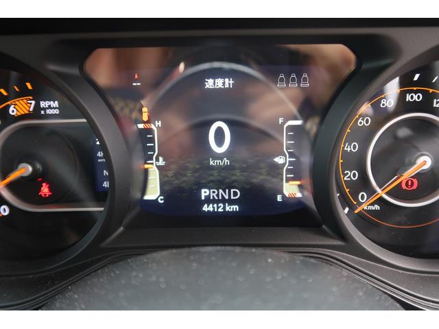 ジープ・ラングラーアンリミテッド サハラ 認定中古車 ワンオーナー 弊社元デモカー 新車保証継承 純正ナビ アップルカープレイ レザーシート シートヒーター LEDヘッドライト 純正18インチアルミホイール フロントカメラ バックカメラ(19枚目)