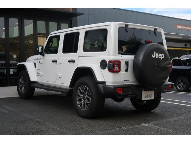 ジープ・ラングラーアンリミテッド サハラ 認定中古車 ワンオーナー 弊社元デモカー 新車保証継承 純正ナビ アップルカープレイ レザーシート シートヒーター LEDヘッドライト 純正18インチアルミホイール フロントカメラ バックカメラ(27枚目)