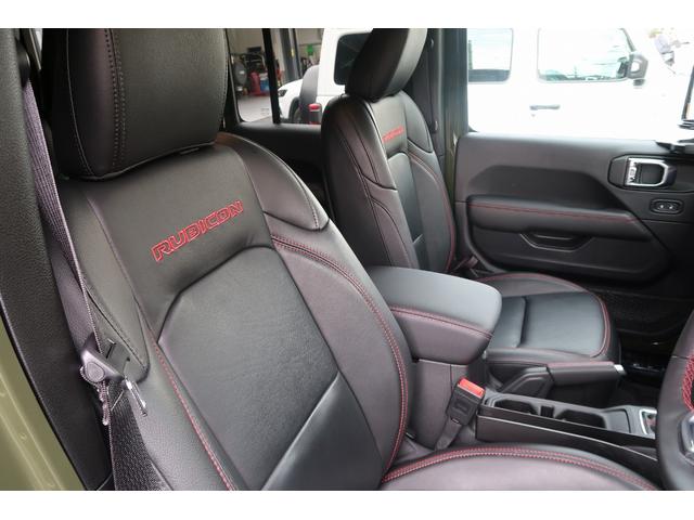 ジープ・ラングラーアンリミテッド ルビコンリミテEDウィズサンライダフリTフォーハドT 認定中古車!全国250台限定車!!純正ナビ!デジタルインナーミラー!電動サイドステップアップルカープレイ!レザーシート!シートヒーター!アダプティブクルーズコントロール!ETC2.0(9枚目)