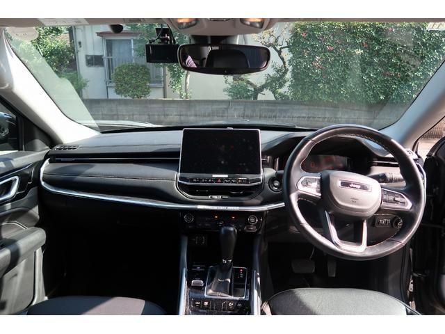 ジープ・コマンダー リミテッド　認定中古車！ワンオーナー弊社元管理車輛！新車保証継承！純正ナビ！アップルカープレイ！レザーシート！シートヒーター！パワーシート！ＬＥＤヘッドライト！純正１８インチアルミホイール！サラウンドビューカメラ（9枚目）