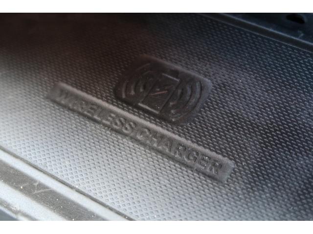 ジープ・コマンダー リミテッド　認定中古車！ワンオーナー弊社元管理車輛！新車保証継承！純正ナビ！アップルカープレイ！レザーシート！シートヒーター！パワーシート！ＬＥＤヘッドライト！純正１８インチアルミホイール！サラウンドビューカメラ（20枚目）