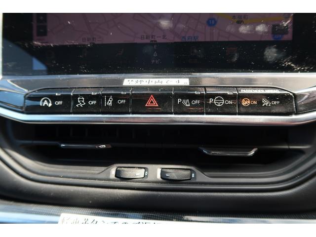 ジープ・コマンダー リミテッド　認定中古車！ワンオーナー弊社元管理車輛！新車保証継承！純正ナビ！アップルカープレイ！レザーシート！シートヒーター！パワーシート！ＬＥＤヘッドライト！純正１８インチアルミホイール！サラウンドビューカメラ（23枚目）