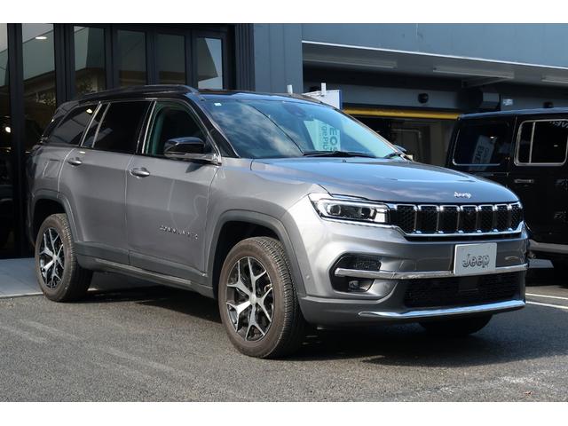 ジープ・コマンダー リミテッド　認定中古車！ワンオーナー弊社元管理車輛！新車保証継承！純正ナビ！アップルカープレイ！レザーシート！シートヒーター！パワーシート！ＬＥＤヘッドライト！純正１８インチアルミホイール！サラウンドビューカメラ（33枚目）