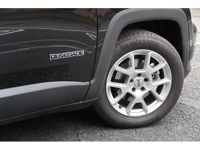 ジープ・レネゲード リミテッド 認定中古車 ワンオーナー アップルカープレイ androidauto LEDヘッドライト 純正イカリング ETC2.0 純正ナビ(36枚目)