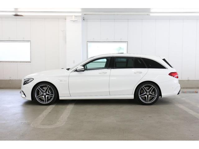 C63 ステーションワゴン パノラミックスライディングルーフ 当社ユーザー様お下取り車(5枚目)