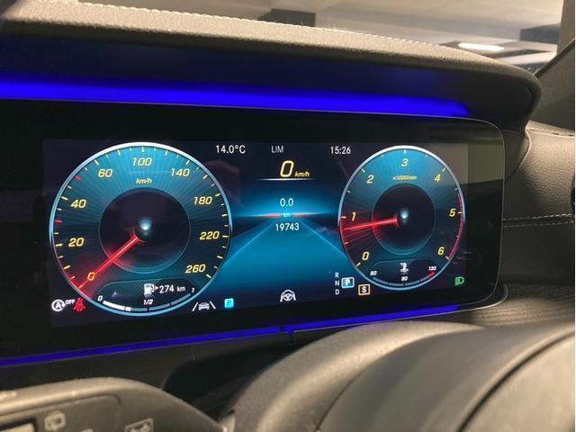 E220d ステーションワゴン スポーツ 認定中古車 エクスクルーシブPKG レザーエクスクルーシブPKG AMGインテリアPKG ブルメスターサウンド ワイヤレスチャージャー 360度カメラ MBUX パフュームアトマイザー ヘッドアップデ(10枚目)