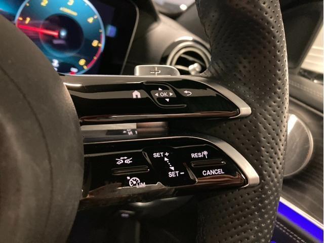 E220d ステーションワゴン スポーツ 認定中古車 エクスクルーシブPKG レザーエクスクルーシブPKG AMGインテリアPKG ブルメスターサウンド ワイヤレスチャージャー 360度カメラ MBUX パフュームアトマイザー ヘッドアップデ(13枚目)