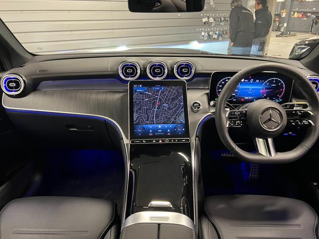 ＧＬＣ２２０ｄ　４マチック　ＡＭＧラインパッケージ　認定中古車　ＡＭＧライン　後席シートヒーター　スポーツシート　本革巻スポーツステアリング　スポーティーエンジンサウンド　ナビ　３６０度カメラ　電動テールゲート　メモリー付きパワーシート　ＥＴＣ(14枚目)