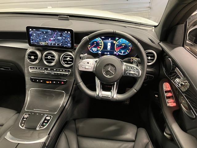 ＧＬＣ４３　４マチッククーペ　レーダーセーフティパッケージ　メモリー付きパワーシート　電動テールゲート　シートヒーター　スライディングルーフ　純正ドライブレコーダー　シートエアコン　シートヒーター　メルセデスミーコネクト(9枚目)