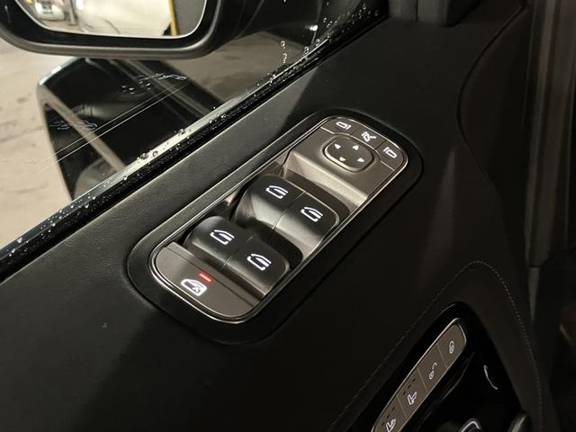 Ｇクラス Ｇ６３　認定中古車　本革シート　オブシディアンブラック　サンルーフ　ブルメスターサウンド　シートヒーター　ベンチレーター付き　パワーシート　３６０度カメラ　　アンビエントライト　ＬＥＤライト　クルーズコントロ（34枚目）