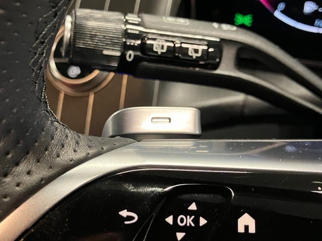 ＧＬＣ ＧＬＣ２２０ｄ　４Ｍ　ＡＭＧレザーエクスクルーシブＰ　現行型　本革シート　シートヒーター　ブルメスターサウンドシステム　純正ドラレコ　パワーシート　ワイヤレスチャージング　ＭＢＵＸ　ヘッドアップディスプレイ　３６０°カメラ　ＥＴＣ　メルセデス・ケア継承（22枚目）