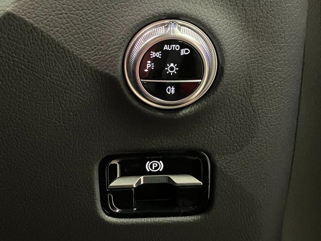 ＧＬＣ ＧＬＣ２２０ｄ　４Ｍ　ＡＭＧレザーエクスクルーシブＰ　現行型　本革シート　シートヒーター　ブルメスターサウンドシステム　純正ドラレコ　パワーシート　ワイヤレスチャージング　ＭＢＵＸ　ヘッドアップディスプレイ　３６０°カメラ　ＥＴＣ　メルセデス・ケア継承（26枚目）