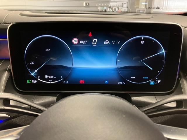 ＧＬＣ ＧＬＣ２２０ｄ　４Ｍ　ＡＭＧレザーエクスクルーシブＰ　現行型　本革シート　シートヒーター　ブルメスターサウンドシステム　純正ドラレコ　パワーシート　ワイヤレスチャージング　ＭＢＵＸ　ヘッドアップディスプレイ　３６０°カメラ　ＥＴＣ　メルセデス・ケア継承（38枚目）
