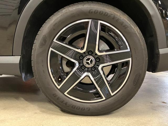 ＧＬＣ ＧＬＣ２２０ｄ　４Ｍ　ＡＭＧレザーエクスクルーシブＰ　現行型　本革シート　シートヒーター　ブルメスターサウンドシステム　純正ドラレコ　パワーシート　ワイヤレスチャージング　ＭＢＵＸ　ヘッドアップディスプレイ　３６０°カメラ　ＥＴＣ　メルセデス・ケア継承（43枚目）