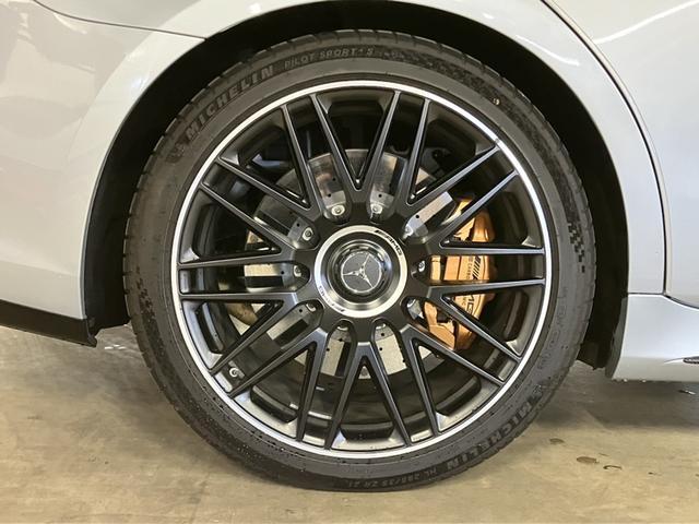 Ｓクラス Ｓ６３　Ｅ　パフォーマンス　認定中古車　レーダーセーフティＰＫＧ　ハイテックシルバー　本革　パノラマ　前席パワーシート　シートヒーター　ベンチレーター　ブルメスター　３６０度カメラ　ヘッドアップディスプレイ　ＭＢＵＸ　ワイヤレス（29枚目）