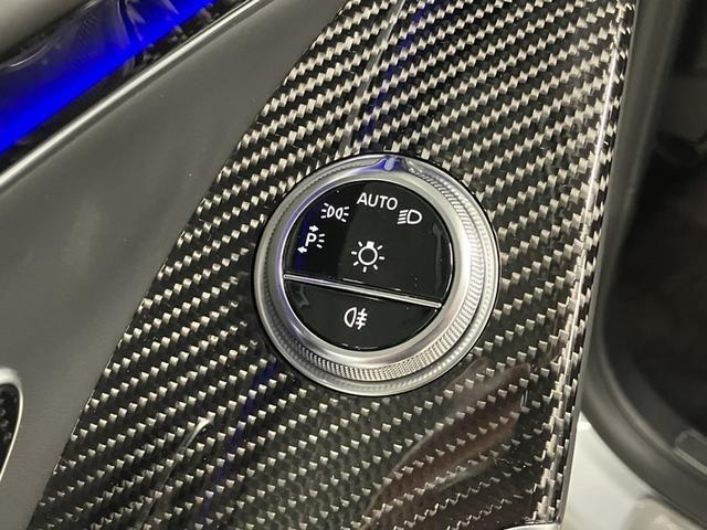 Ｓクラス Ｓ６３　Ｅ　パフォーマンス　認定中古車　レーダーセーフティＰＫＧ　ハイテックシルバー　本革　パノラマ　前席パワーシート　シートヒーター　ベンチレーター　ブルメスター　３６０度カメラ　ヘッドアップディスプレイ　ＭＢＵＸ　ワイヤレス（32枚目）