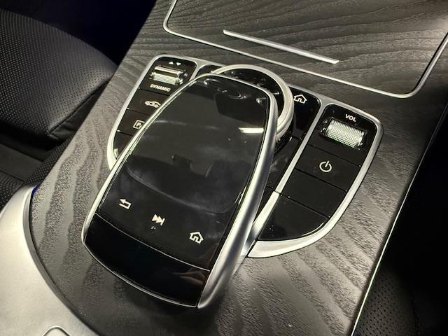 Ｃクラス Ｃ２２０ｄローレウスエディションスポーツプラスパック　弊社ユーザー様御下取車両　認定中古車２年保証　ローレウスエディション　レザーエクスクルーシブパッケージ　スポーツプラスパッケージ　シートベンチレーター　Ｂｒｕｍｅｓｔｅｒスピーカー（8枚目）