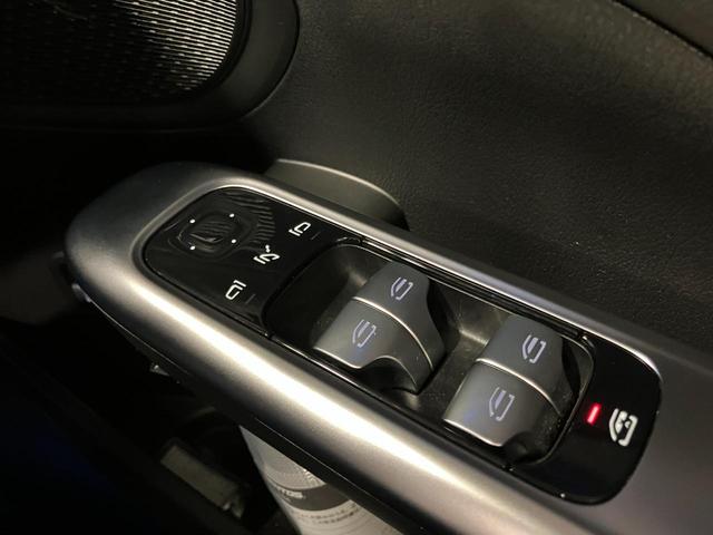 Ｃクラス Ｃ３５０ｅスポーツ　認定中古車　レーダーセーフティＰＫＧ　ＡＭＧライン　レザーダイナミカシート　パノラマ　ＭＢＵＸ　３６０度カメラ　ワイヤレスチャージャーヘッドアップディスプレイ　ＬＥＤライト　前席パワーシート　シートヒ（49枚目）