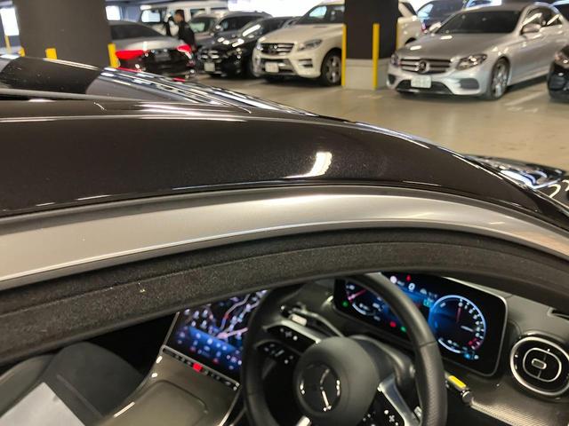 Ｃクラス Ｃ３５０ｅスポーツ　認定中古車　レーダーセーフティＰＫＧ　ＡＭＧライン　レザーダイナミカシート　パノラマ　ＭＢＵＸ　３６０度カメラ　ワイヤレスチャージャーヘッドアップディスプレイ　ＬＥＤライト　前席パワーシート　シートヒ（54枚目）