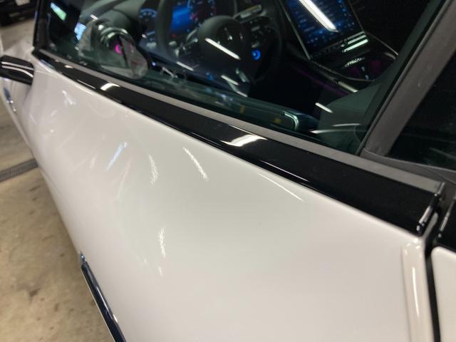 ＳＬ ＳＬ６３　４マチック＋　弊社元デモカー　新車保証継承　オパリスホワイト　アップルカープレイ　Ｂｒｕｍｅｓｔｅｒサウンドスピーカー　ワイヤレスチャージング　３６０°カメラシステム　エアスカーフ　ＡＭＧパフォーマンスステアリング（16枚目）
