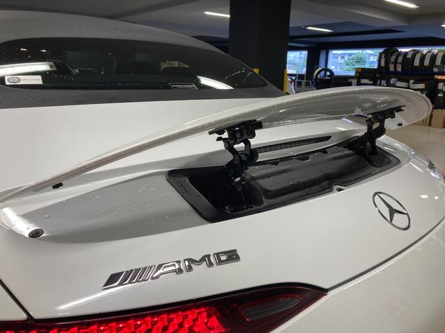 ＳＬ ＳＬ６３　４マチック＋　弊社元デモカー　新車保証継承　オパリスホワイト　アップルカープレイ　Ｂｒｕｍｅｓｔｅｒサウンドスピーカー　ワイヤレスチャージング　３６０°カメラシステム　エアスカーフ　ＡＭＧパフォーマンスステアリング（17枚目）