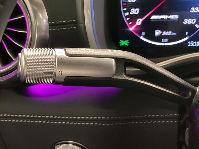 ＳＬ ＳＬ６３　４マチック＋　弊社元デモカー　新車保証継承　オパリスホワイト　アップルカープレイ　Ｂｒｕｍｅｓｔｅｒサウンドスピーカー　ワイヤレスチャージング　３６０°カメラシステム　エアスカーフ　ＡＭＧパフォーマンスステアリング（35枚目）