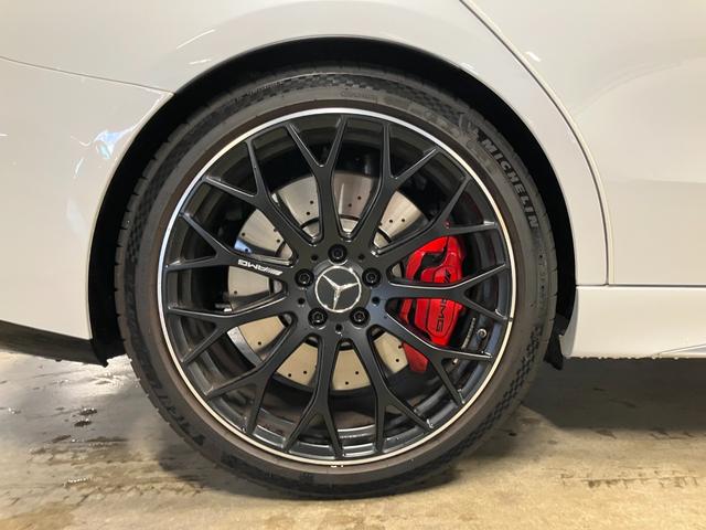 Ｃクラス Ｃ６３　Ｓ　Ｅ　パフォーマンス　認定中古車　本革シート　ヘッドアップディスプレイ　３６０°カメラ　ブルメスター　アンビエントライト　サンルーフ　ＥＴＣ　ＭＢＵＸ　純正ドライブレコーダー　ＬＥＤヘッドライト　シートベンチレーター　シー（60枚目）
