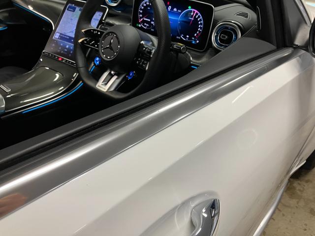 Ｃクラス Ｃ６３　Ｓ　Ｅ　パフォーマンス　認定中古車　本革シート　ヘッドアップディスプレイ　３６０°カメラ　ブルメスター　アンビエントライト　サンルーフ　ＥＴＣ　ＭＢＵＸ　純正ドライブレコーダー　ＬＥＤヘッドライト　シートベンチレーター　シー（61枚目）