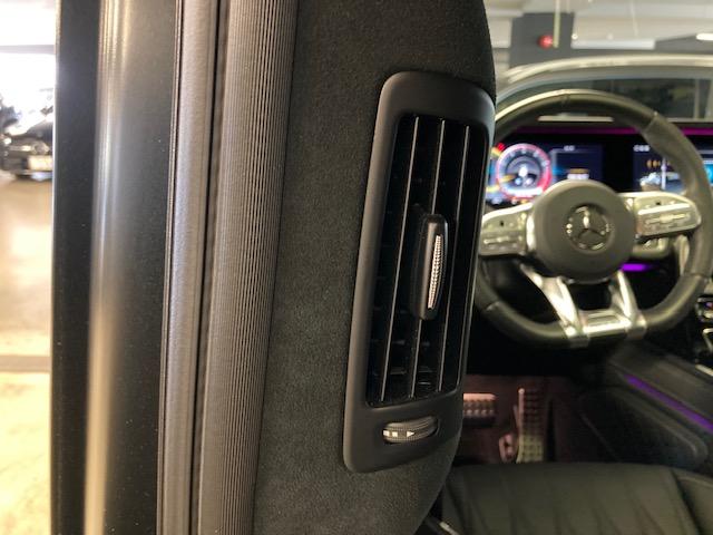 Ｇクラス Ｇ６３　ＡＭＧレザーエクスクルーシブパッケージ　弊社ユーザー様お下取り車両　ガラススライディングルーフ　アダプティブダンピングシステム　ＡＭＧレッドブレーキキャリパー　ナッパレザーシート　ＡＭＧパフォーマンスステアリング（5枚目）