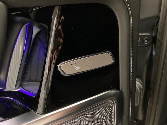 Ｇクラス Ｇ６３　ＡＭＧレザーエクスクルーシブパッケージ　弊社ユーザー様お下取り車両　ガラススライディングルーフ　アダプティブダンピングシステム　ＡＭＧレッドブレーキキャリパー　ナッパレザーシート　ＡＭＧパフォーマンスステアリング（7枚目）