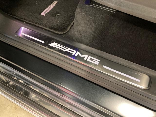 Ｇクラス Ｇ６３　ＡＭＧレザーエクスクルーシブパッケージ　弊社ユーザー様お下取り車両　ガラススライディングルーフ　アダプティブダンピングシステム　ＡＭＧレッドブレーキキャリパー　ナッパレザーシート　ＡＭＧパフォーマンスステアリング（20枚目）
