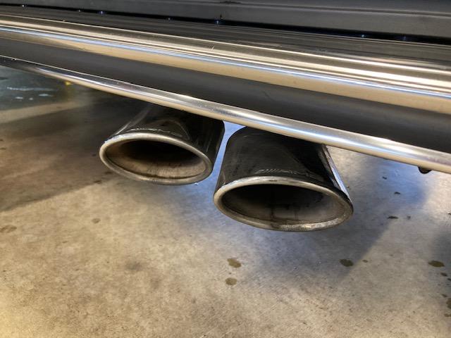 Ｇクラス Ｇ６３　ＡＭＧレザーエクスクルーシブパッケージ　弊社ユーザー様お下取り車両　ガラススライディングルーフ　アダプティブダンピングシステム　ＡＭＧレッドブレーキキャリパー　ナッパレザーシート　ＡＭＧパフォーマンスステアリング（56枚目）