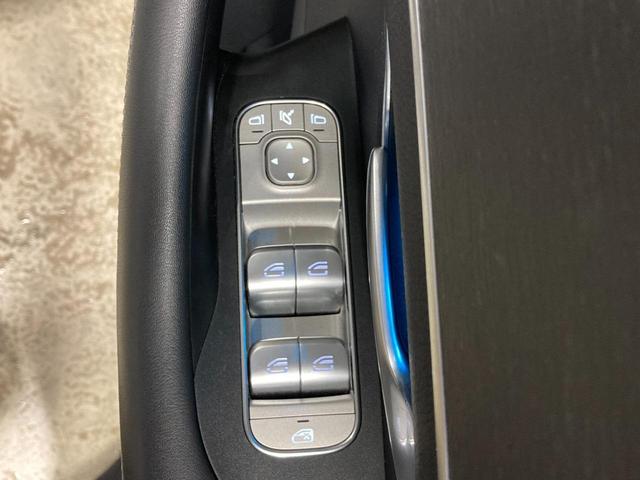 ＧＬＥ ＧＬＥ４００ｄ　４マチックスポーツ　認定中古車　サンルーフ　ブルメスター　ヘッドアップディスプレイ　３６０度カメラ　アンビエントライト　自動追従機能　シートヒーター　シートベンチレーター　ＥＴＣ　オートライト　エアサスペンション（16枚目）