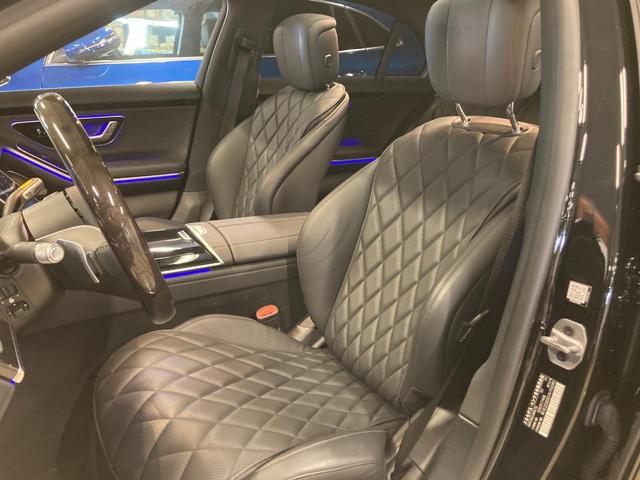 Ｓクラス Ｓ４００ｄ　４マチック　ＡＭＧラインパッケージ　ベーシックパッケージ（パノラマ、エアバランスパッケージ、ノイズ軽減ガラス）、ＡＭＧラインパッケージ、レザーエクスクルーシブパッケージ（Ｂｒｕｍｅｓｔｅｒ３Ｄサウンド、ステアリングヒーター）（27枚目）