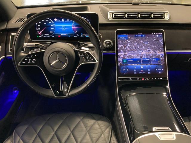 Ｓクラス Ｓ４００ｄ　４マチック　ＡＭＧラインパッケージ　ベーシックパッケージ（パノラマ、エアバランスパッケージ、ノイズ軽減ガラス）、ＡＭＧラインパッケージ、レザーエクスクルーシブパッケージ（Ｂｒｕｍｅｓｔｅｒ３Ｄサウンド、ステアリングヒーター）（47枚目）