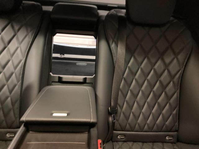 Ｓクラス Ｓ４００ｄ　４マチック　ＡＭＧラインパッケージ　ベーシックパッケージ（パノラマ、エアバランスパッケージ、ノイズ軽減ガラス）、ＡＭＧラインパッケージ、レザーエクスクルーシブパッケージ（Ｂｒｕｍｅｓｔｅｒ３Ｄサウンド、ステアリングヒーター）（53枚目）