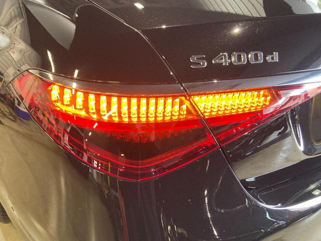 Ｓクラス Ｓ４００ｄ　４マチック　ＡＭＧラインパッケージ　ベーシックパッケージ（パノラマ、エアバランスパッケージ、ノイズ軽減ガラス）、ＡＭＧラインパッケージ、レザーエクスクルーシブパッケージ（Ｂｒｕｍｅｓｔｅｒ３Ｄサウンド、ステアリングヒーター）（67枚目）