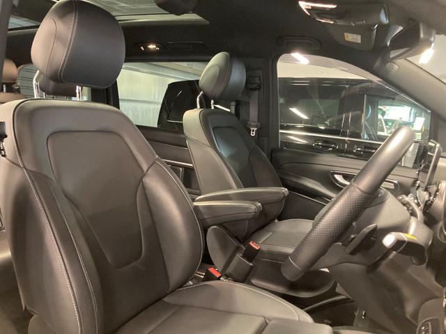Ｖクラス Ｖ２２０ｄアバンギャルドロングＡＭＧラインパッケージ　Ｖ２２０ｄ　　アバンギャルド　Ｌｏｎｇ　新車保証　認定中古車　ディーゼル　ＡＭＧライン　本革シート　３列目シート　３列目シガーソケット　サンルーフ　３６０°カメラ　ブランドロゴプロジェクターライト（6枚目）
