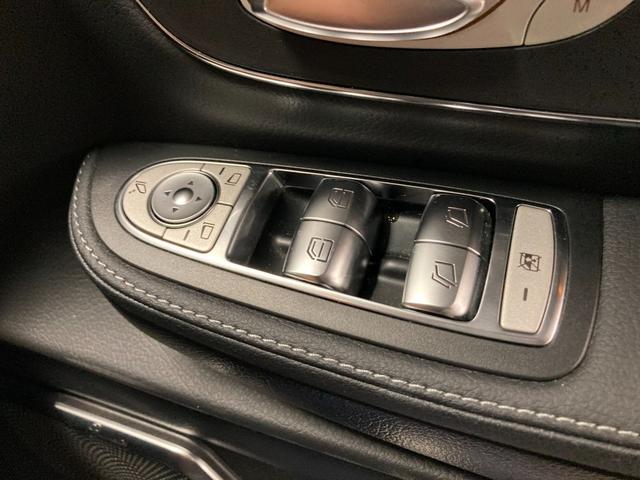 Ｖクラス Ｖ２２０ｄアバンギャルドロングＡＭＧラインパッケージ　Ｖ２２０ｄ　　アバンギャルド　Ｌｏｎｇ　新車保証　認定中古車　ディーゼル　ＡＭＧライン　本革シート　３列目シート　３列目シガーソケット　サンルーフ　３６０°カメラ　ブランドロゴプロジェクターライト（33枚目）