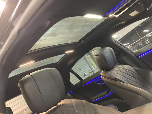 Ｓクラス Ｓ５８０ｅ　４マチックロング　弊社デモカー　認定中古車　ワンオーナー　禁煙車　純正ドライブレコーダー　エアサスペンション　後席クライメートコントロール　ラグジュアリーヘッドレスト　ステアリングヒーター　アームレストヒーター（12枚目）