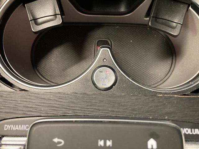 ＧＬＥ ＧＬＥ４５０ｄ　４マチック　クーペスポーツ　認定中古車　禁煙車　レーダーセーフティパッケージ　アンビエントライト　３６０度カメラ　メモリー付きパワーシート　シートベンチレーター　エアサスペンション　本革シート　パノラミックスライディングルーフ（24枚目）
