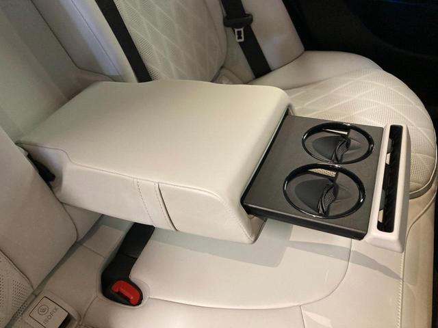 Ｅクラスオールテレイン Ｅ２２０ｄ　４マチック　オールテレイン　弊社ユーザー様御下取車両　認定中古車２年保証　レザーエクスクルーシブパッケージ　エアバランスパッケージ　シートベンチレーター　オパリスホワイト（有償カラー）　３６０°カメラシステム（50枚目）